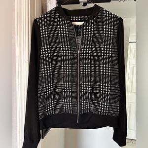 BCBG light weight sheer sleeves print jacket